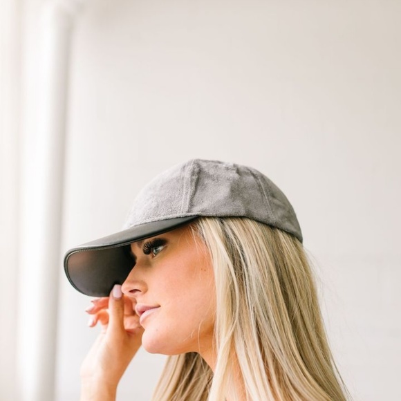 SOLD OUT Cap It Off Casual Baseball Hat - Picture 2 of 7